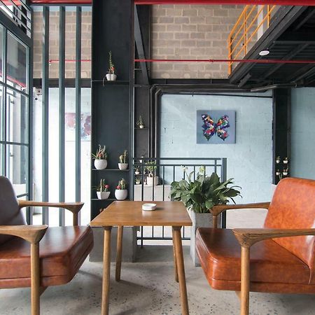 Reddoorz Plus @ Ung Van Khiem Street Ho-Chi-Minh-Stadt Exterior foto